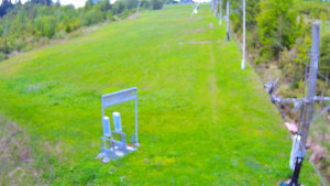 Skiareál Troják - Kamera u nástupu na vlek svah A - 21.5.2025 v 20:00