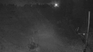 Skiareál Troják - Kamera u nástupu na vlek svah A - 13.7.2025 v 00:55