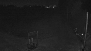 Skiareál Troják - Kamera u nástupu na vlek svah A - 19.9.2025 v 04:55