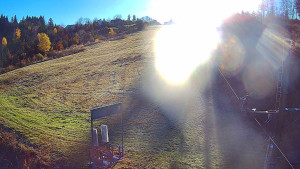 Skiareál Troják - Kamera u nástupu na vlek svah A - 31.10.2025 v 08:30 Skiareál Troják - Kamera u nástupu na vlek svah A - 31.10.2025 v 08:30