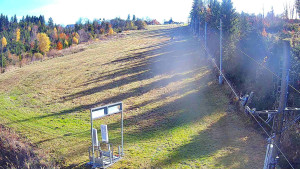 Skiareál Troják - Kamera u nástupu na vlek svah A - 31.10.2025 v 10:55 Skiareál Troják - Kamera u nástupu na vlek svah A - 31.10.2025 v 10:55