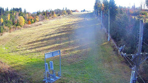 Skiareál Troják - Kamera u nástupu na vlek svah A - 31.10.2025 v 11:40 Skiareál Troják - Kamera u nástupu na vlek svah A - 31.10.2025 v 11:40