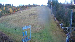 Skiareál Troják - Kamera u nástupu na vlek svah A - 31.10.2025 v 16:55 Skiareál Troják - Kamera u nástupu na vlek svah A - 31.10.2025 v 16:55