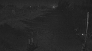 Skiareál Troják - Kamera u nástupu na vlek svah A - 4.11.2025 v 03:35 Skiareál Troják - Kamera u nástupu na vlek svah A - 4.11.2025 v 03:35