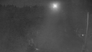 Skiareál Troják - Kamera u nástupu na vlek svah A - 4.11.2025 v 03:55 Skiareál Troják - Kamera u nástupu na vlek svah A - 4.11.2025 v 03:55