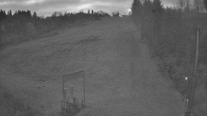 Skiareál Troják - Kamera u nástupu na vlek svah A - 4.11.2025 v 06:00 Skiareál Troják - Kamera u nástupu na vlek svah A - 4.11.2025 v 06:00