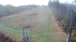 Skiareál Troják - Kamera u nástupu na vlek svah A - 4.11.2025 v 06:30 Skiareál Troják - Kamera u nástupu na vlek svah A - 4.11.2025 v 06:30