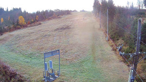 Skiareál Troják - Kamera u nástupu na vlek svah A - 4.11.2025 v 06:40 Skiareál Troják - Kamera u nástupu na vlek svah A - 4.11.2025 v 06:40