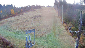 Skiareál Troják - Kamera u nástupu na vlek svah A - 4.11.2025 v 06:45 Skiareál Troják - Kamera u nástupu na vlek svah A - 4.11.2025 v 06:45