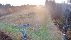 Skiareál Troják - Kamera u nástupu na vlek svah A - 4.11.2025 v 07:00 Skiareál Troják - Kamera u nástupu na vlek svah A - 4.11.2025 v 07:00