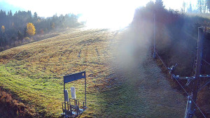 Skiareál Troják - Kamera u nástupu na vlek svah A - 4.11.2025 v 08:20 Skiareál Troják - Kamera u nástupu na vlek svah A - 4.11.2025 v 08:20