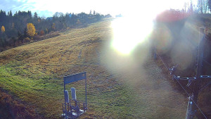 Skiareál Troják - Kamera u nástupu na vlek svah A - 4.11.2025 v 08:30 Skiareál Troják - Kamera u nástupu na vlek svah A - 4.11.2025 v 08:30