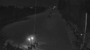 Skiareál Troják - Kamera u nástupu na vlek svah A - 5.12.2025 v 05:40