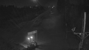 Skiareál Troják - Kamera u nástupu na vlek svah A - 13.12.2025 v 02:30 Skiareál Troják - Kamera u nástupu na vlek svah A - 13.12.2025 v 02:30