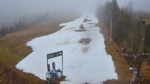Skiareál Troják - Kamera u nástupu na vlek svah A - 19.12.2025 v 14:15