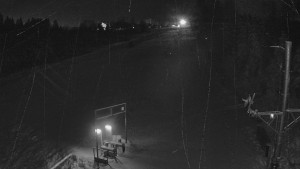Skiareál Troják - Kamera u nástupu na vlek svah A - 30.12.2025 v 03:25