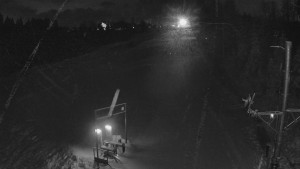 Skiareál Troják - Kamera u nástupu na vlek svah A - 30.12.2025 v 05:15