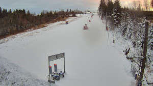 Skiareál Troják - Kamera u nástupu na vlek svah A - 30.12.2025 v 08:05