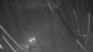 Skiareál Troják - Kamera u nástupu na vlek svah A - 24.1.2026 v 00:45