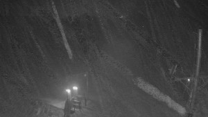 Skiareál Troják - Kamera u nástupu na vlek svah A - 24.1.2026 v 01:00