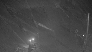 Skiareál Troják - Kamera u nástupu na vlek svah A - 24.1.2026 v 02:50