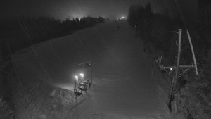 Skiareál Troják - Kamera u nástupu na vlek svah A - 31.1.2026 v 06:25