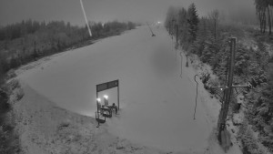 Skiareál Troják - Kamera u nástupu na vlek svah A - 31.1.2026 v 06:45