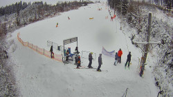 Kamera u nástupu na vlek svah A