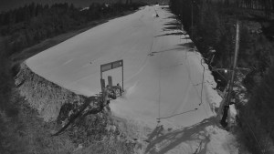 Skiareál Troják - Kamera u nástupu na vlek svah A - 3.3.2026 v 00:05 Skiareál Troják - Kamera u nástupu na vlek svah A - 3.3.2026 v 00:05