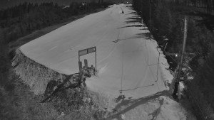 Skiareál Troják - Kamera u nástupu na vlek svah A - 3.3.2026 v 00:25 Skiareál Troják - Kamera u nástupu na vlek svah A - 3.3.2026 v 00:25