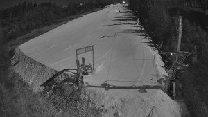 Skiareál Troják - Kamera u nástupu na vlek svah A - 3.3.2026 v 01:50 Skiareál Troják - Kamera u nástupu na vlek svah A - 3.3.2026 v 01:50