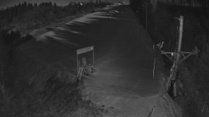 Skiareál Troják - Kamera u nástupu na vlek svah A - 3.3.2026 v 05:10 Skiareál Troják - Kamera u nástupu na vlek svah A - 3.3.2026 v 05:10