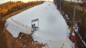 Skiareál Troják - Kamera u nástupu na vlek svah A - 3.3.2026 v 16:45 Skiareál Troják - Kamera u nástupu na vlek svah A - 3.3.2026 v 16:45