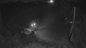 Skiareál Troják - Kamera u nástupu na vlek svah A - 13.3.2026 v 04:40