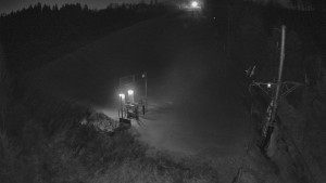 Skiareál Troják - Kamera u nástupu na vlek svah A - 13.3.2026 v 04:55