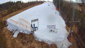 Skiareál Troják - Kamera u nástupu na vlek svah A - 13.3.2026 v 12:35