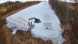 Skiareál Troják - Kamera u nástupu na vlek svah A - 13.3.2026 v 13:35