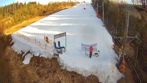 Skiareál Troják - Kamera u nástupu na vlek svah A - 13.3.2026 v 16:10