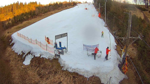 Skiareál Troják - Kamera u nástupu na vlek svah A - 13.3.2026 v 17:20