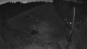 Skiareál Troják - Kamera u nástupu na vlek svah A - 19.3.2026 v 04:50