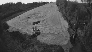 Skiareál Troják - Kamera u nástupu na vlek svah A - 19.3.2026 v 05:20