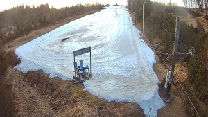 Skiareál Troják - Kamera u nástupu na vlek svah A - 19.3.2026 v 06:05