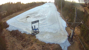 Skiareál Troják - Kamera u nástupu na vlek svah A - 19.3.2026 v 06:25