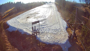 Skiareál Troják - Kamera u nástupu na vlek svah A - 19.3.2026 v 07:50