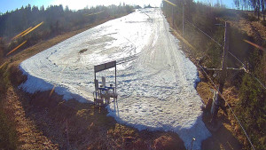 Skiareál Troják - Kamera u nástupu na vlek svah A - 19.3.2026 v 08:00