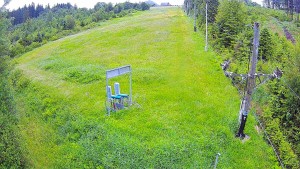 Skiareál Troják - Kamera u nástupu na vlek svah A - 13.6.2026 v 05:55