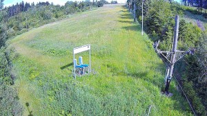Skigebiet Troják - Kamera am Lift-Einstiegsbereich, Piste A - 16.6.2026 v 16:55 Skigebiet Troják - Kamera am Lift-Einstiegsbereich, Piste A - 16.6.2026 v 16:55