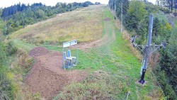 Camera at the lift boarding area, slope A