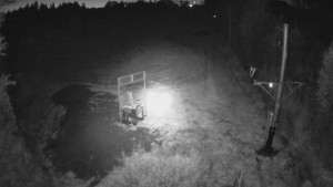 Skiareál Troják - Kamera u nástupu na vlek svah A - 9.10.2026 v 05:55 Skiareál Troják - Kamera u nástupu na vlek svah A - 9.10.2026 v 05:55