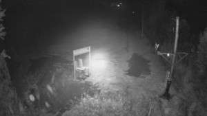 Skiareál Troják - Kamera u nástupu na vlek svah A - 23.10.2026 v 04:55 Skiareál Troják - Kamera u nástupu na vlek svah A - 23.10.2026 v 04:55